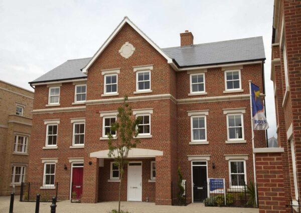 Leicester Multi Red Stock Brick (A) - Image 2